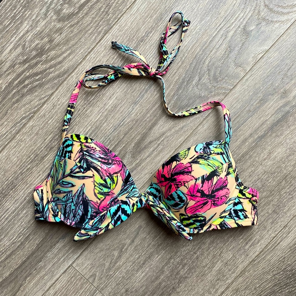 Xhilaration | Floral Bikini Top